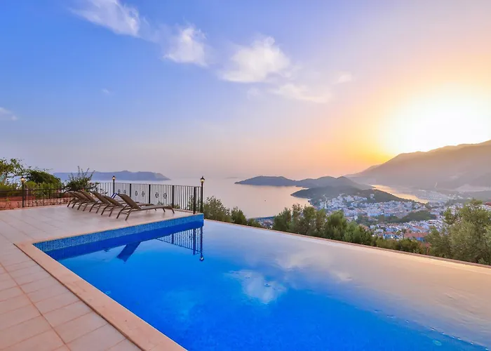 Ambassador Penthouse Κας