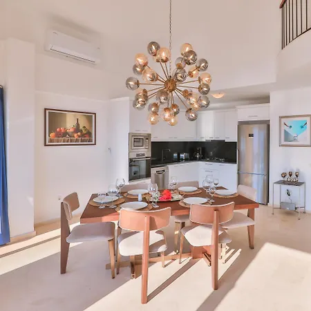 Ambassador Penthouse Lägenhet Kaş